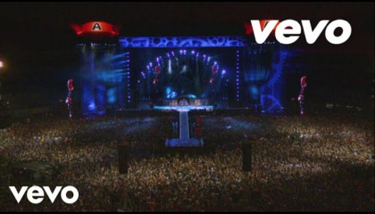 AC/DC - Thunderstruck (from Live at River Plate)